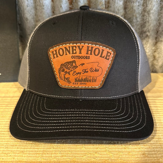 Honey Hole Fishing Hat - Black